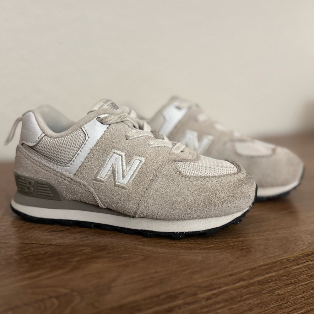 New Balance 574 - Toddler Gray White Lace Up Athletic Shoes Size 7c